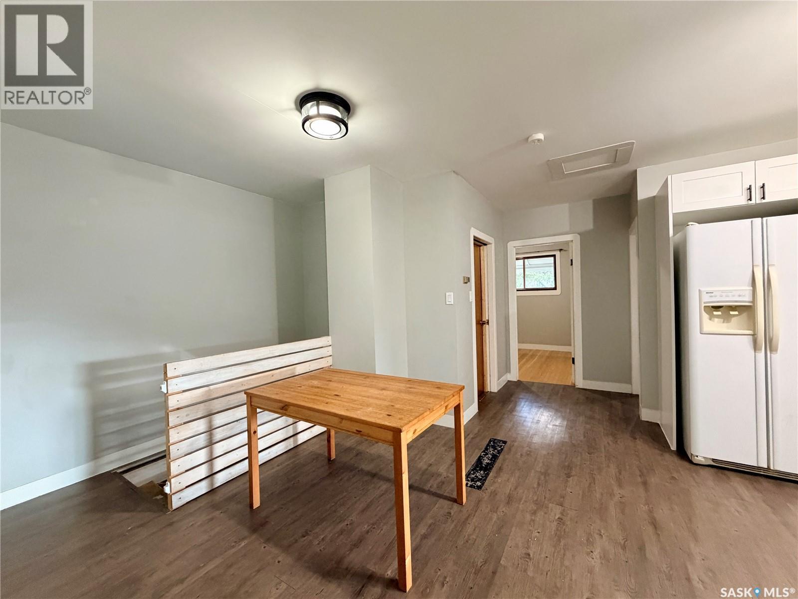 104 Railway Avenue E, Neilburg, Saskatchewan  S0M 2C0 - Photo 6 - SK046213