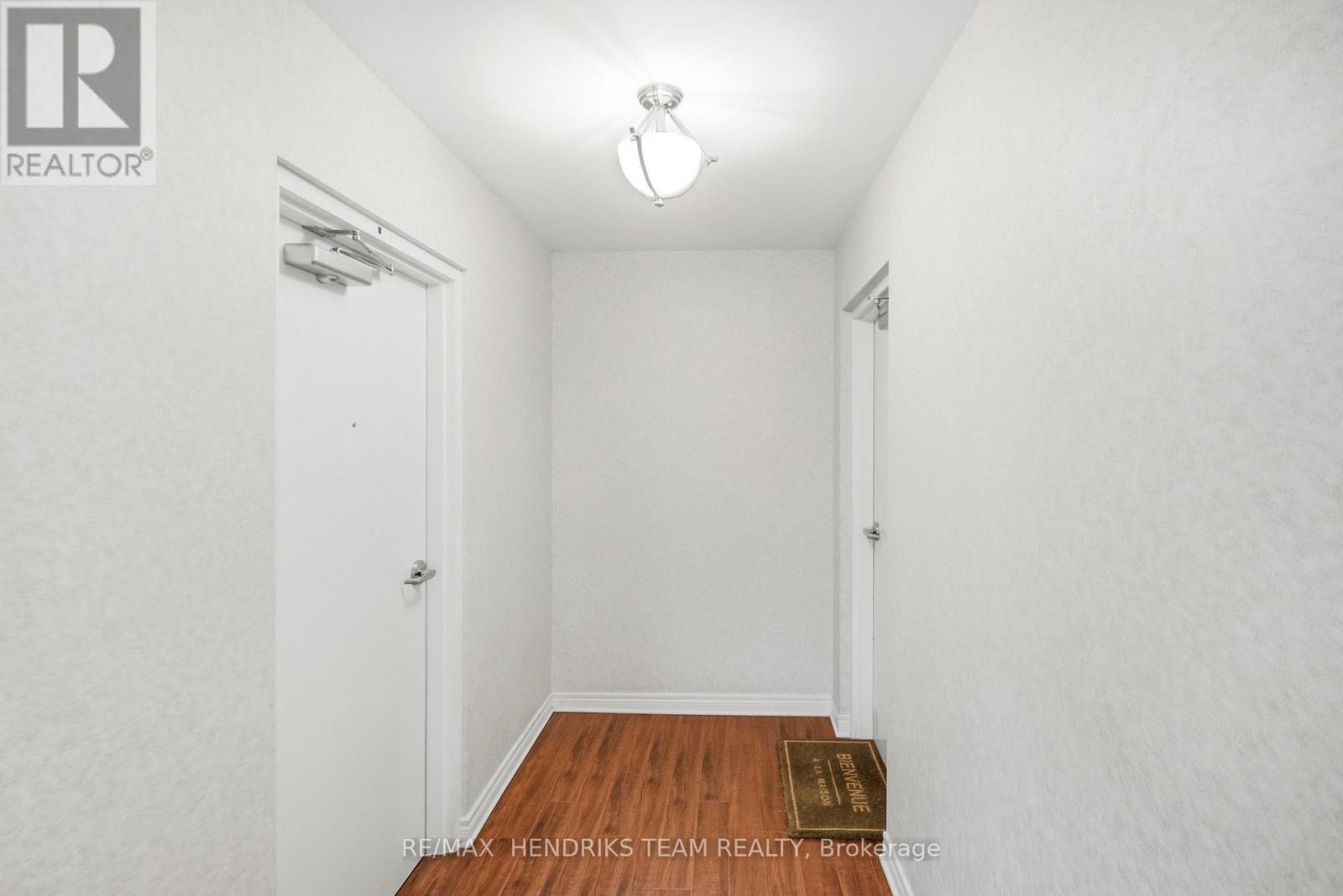 Upper Floor (2b) - 320 Vine Street, St. Catharines, Ontario  L2M 4T3 - Photo 4 - X13678746
