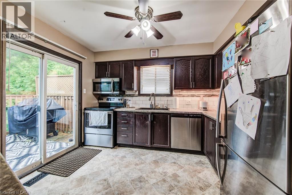 562 Erinbrook Drive, Kitchener, Ontario  N2E 3M8 - Photo 19 - 40845438