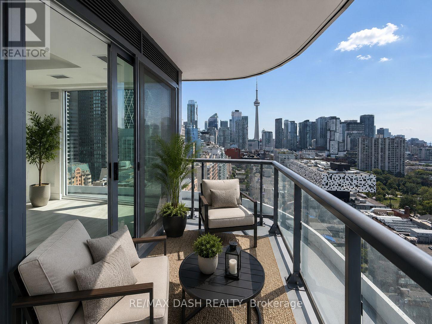 1810 - 280 DUNDAS STREET W, Toronto, Ontario