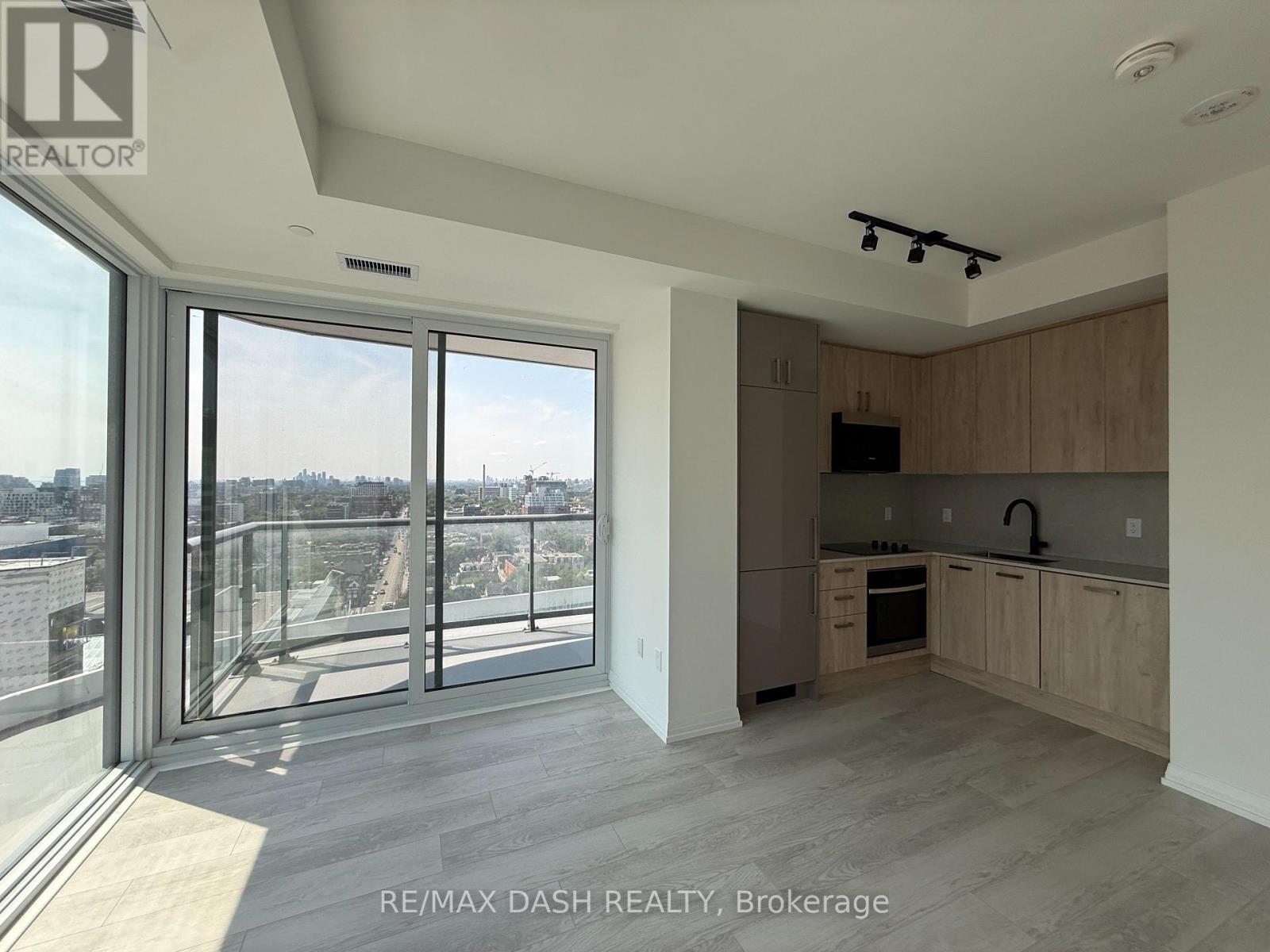 1810 - 280 Dundas Street W, Toronto, Ontario  M5T 0E3 - Photo 9 - C13698758