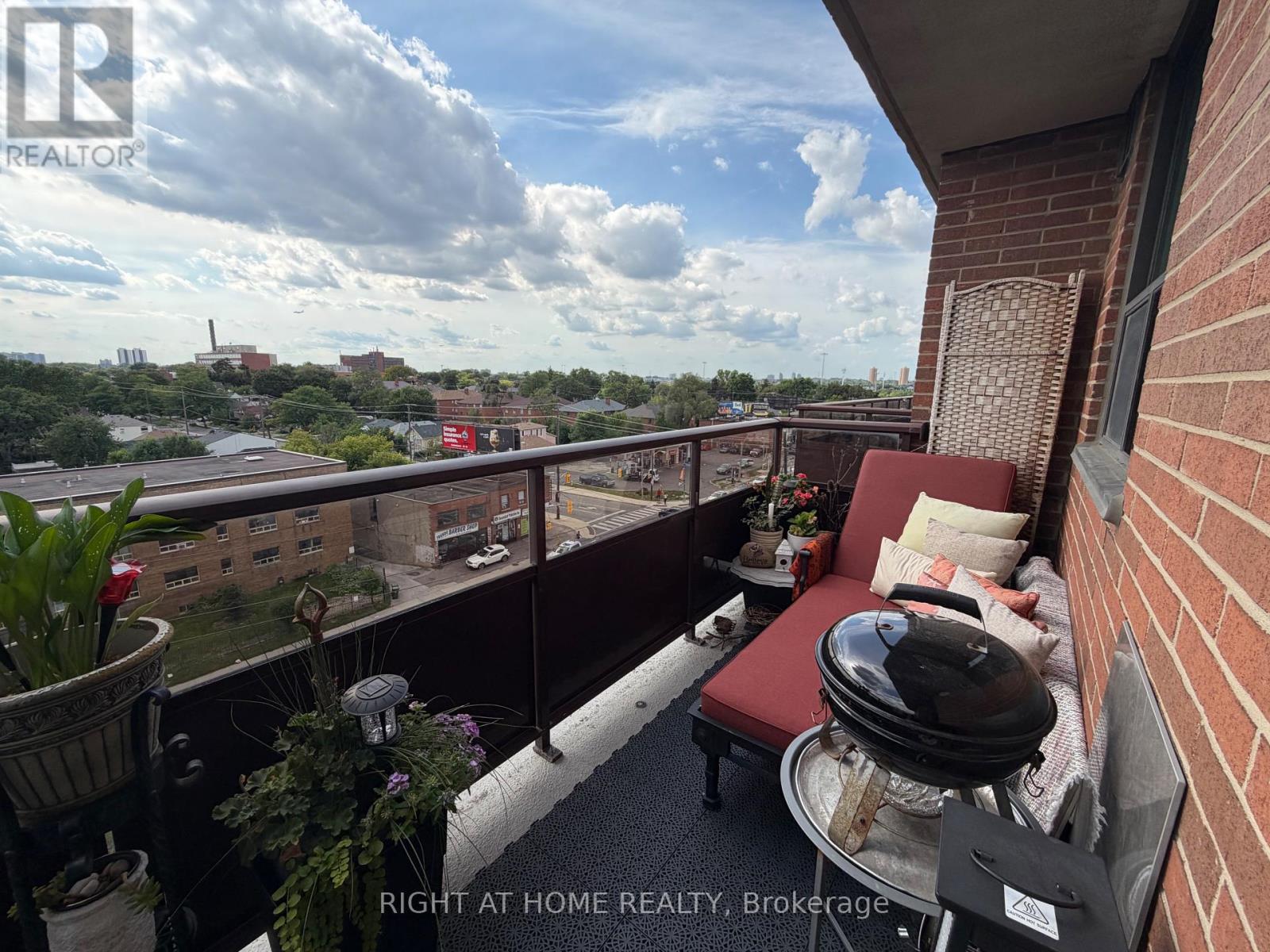 706 - 1881 Jane Street, Toronto, Ontario  M9N 3S7 - Photo 14 - C13698768