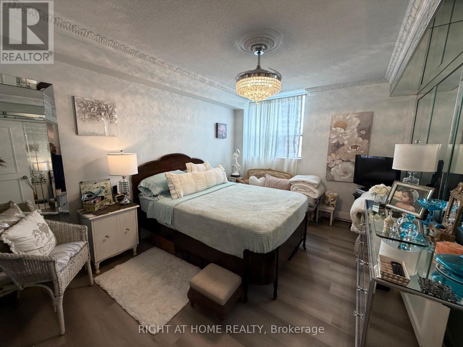 706 - 1881 Jane Street, Toronto, Ontario  M9N 3S7 - Photo 7 - C13698768