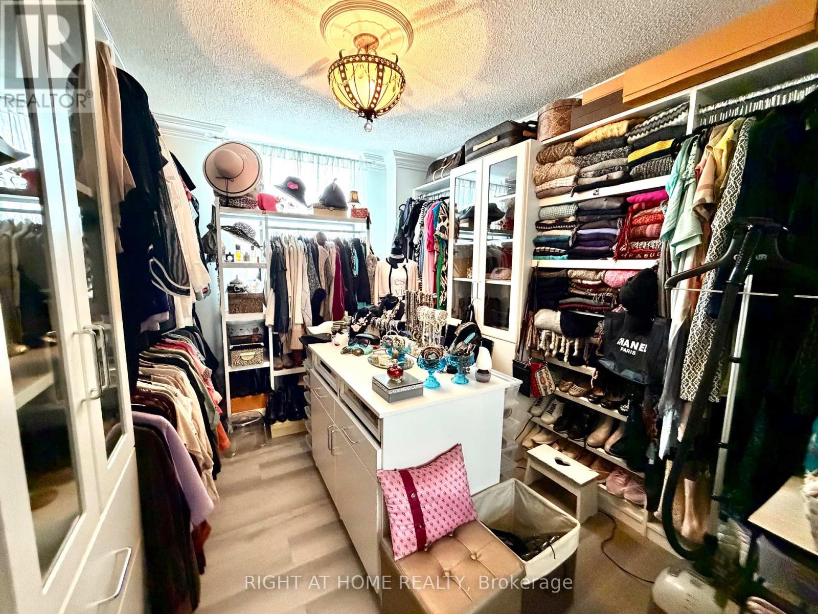 706 - 1881 Jane Street, Toronto, Ontario  M9N 3S7 - Photo 9 - C13698768