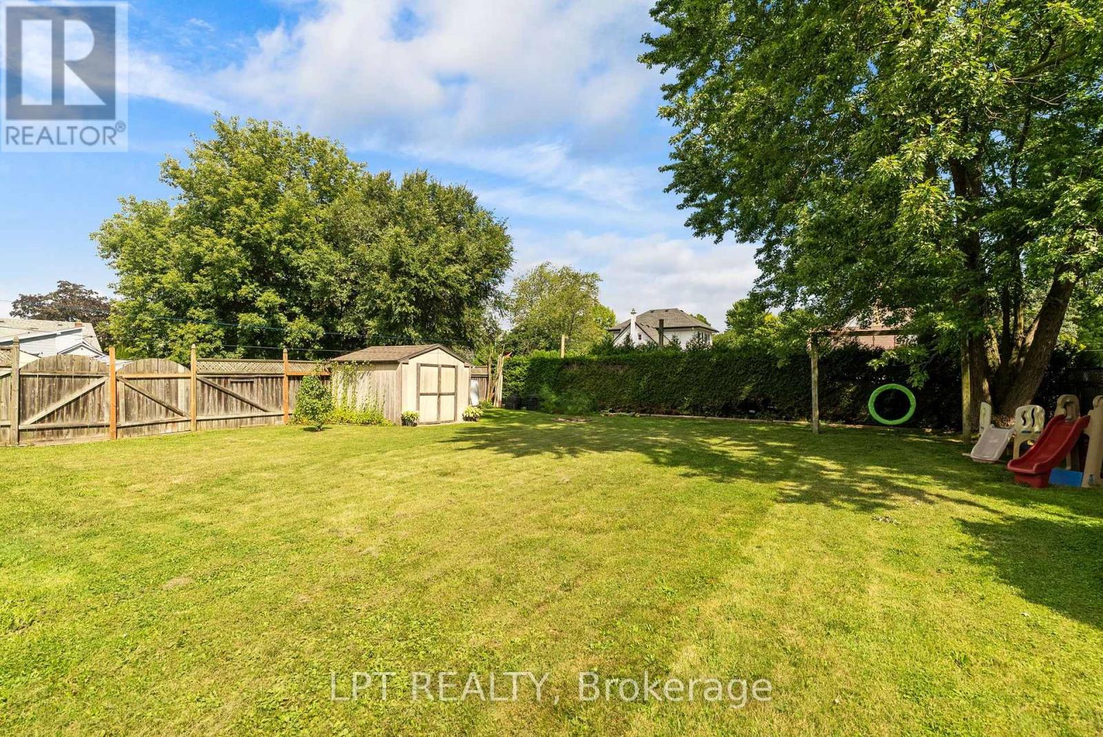 226 Tain Street, North Middlesex, Ontario  N0M 2K0 - Photo 38 - X13698658