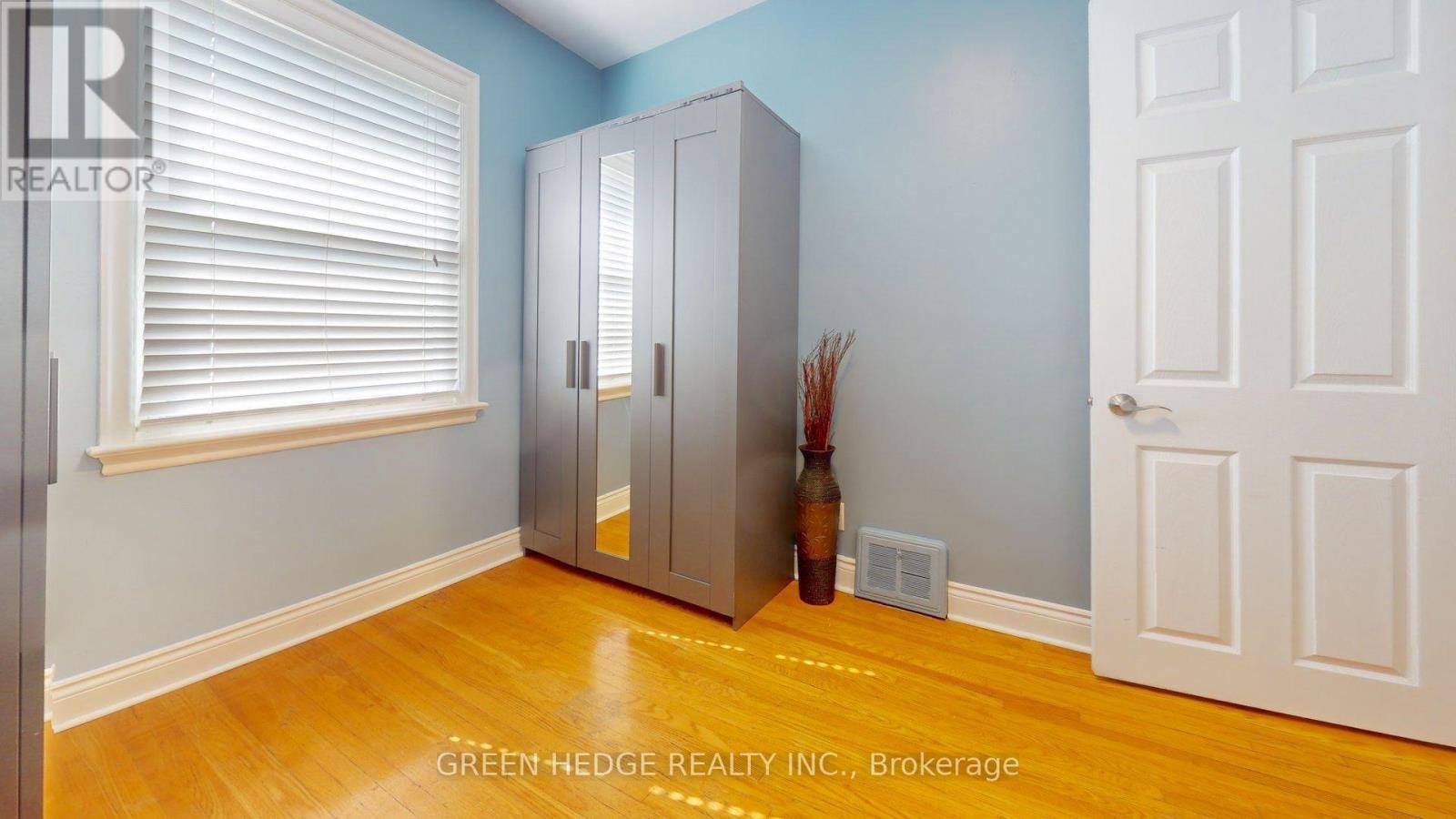 66 Cliff Street, Toronto, Ontario  M6N 4M1 - Photo 18 - W13698756