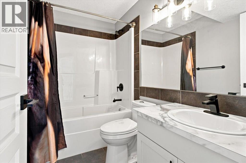 10465 Royal Oaks Drive, Grande Prairie, Alberta  T8V 8L5 - Photo 28 - A2338850