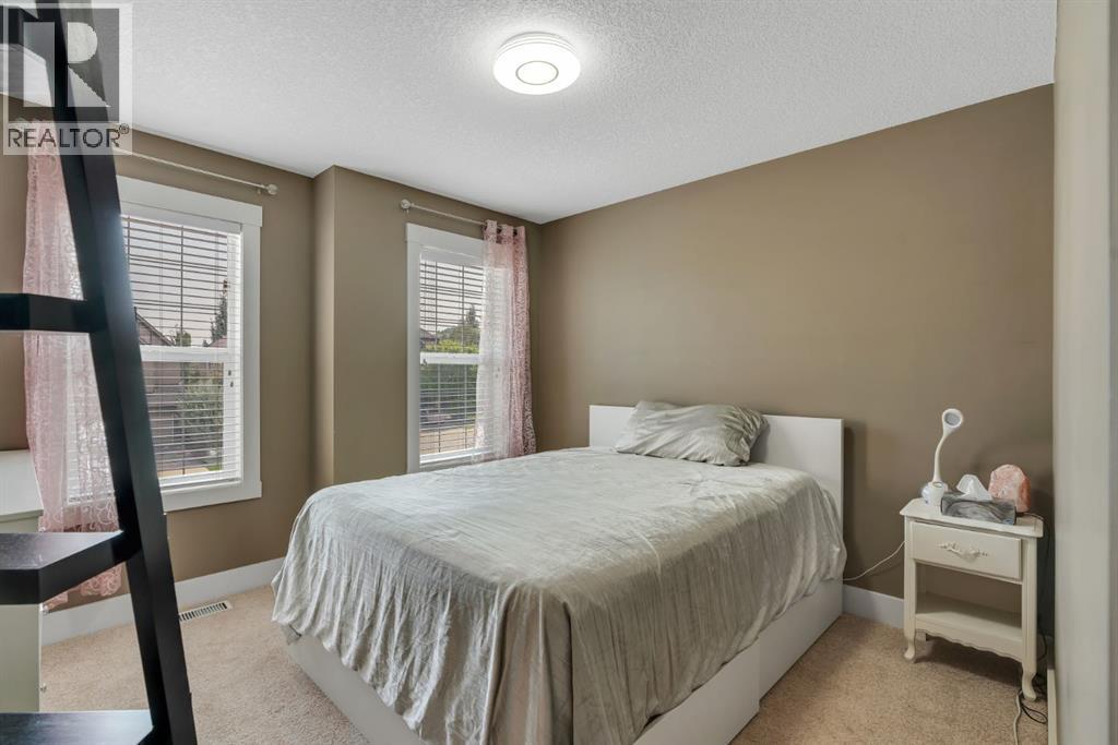 242 Valley Woods Place NW, Calgary, Alberta  T3B 6A3 - Photo 33 - A2337982