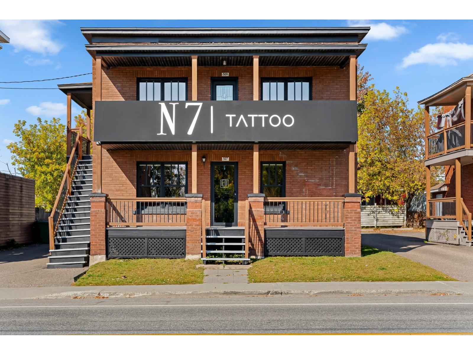 507-509 Rue King E. Sherbrooke (Fleurimont) Quebec Canada J1G1B6 2