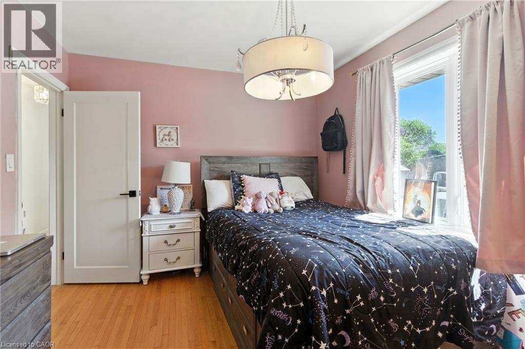 2224 Ghent Avenue, Burlington, Ontario  L7R 1Y7 - Photo 11 - 40818313