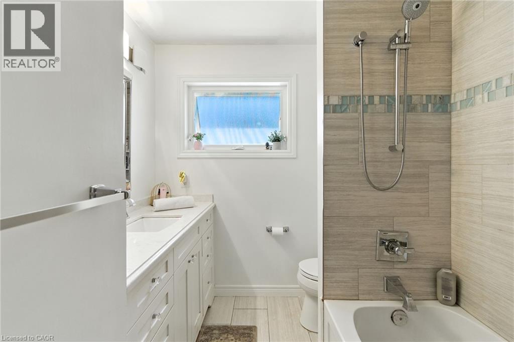 2224 Ghent Avenue, Burlington, Ontario  L7R 1Y7 - Photo 10 - 40818313