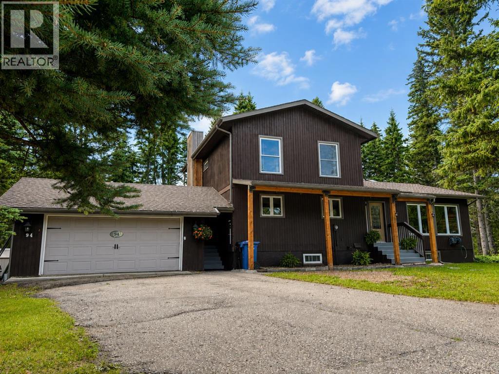 94 Redwood Meadows Drive, Rural Rocky View County, Alberta