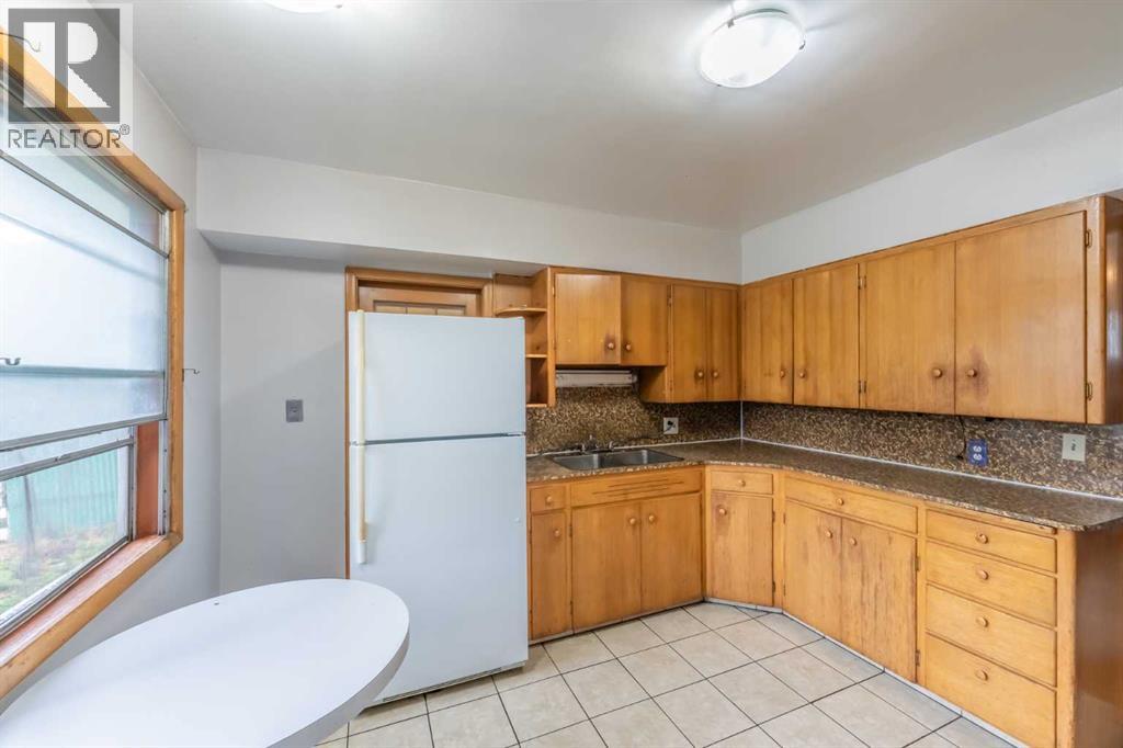 2628 Capitol Hill Crescent NW, Calgary, Alberta  T2M 4C3 - Photo 6 - A2338214