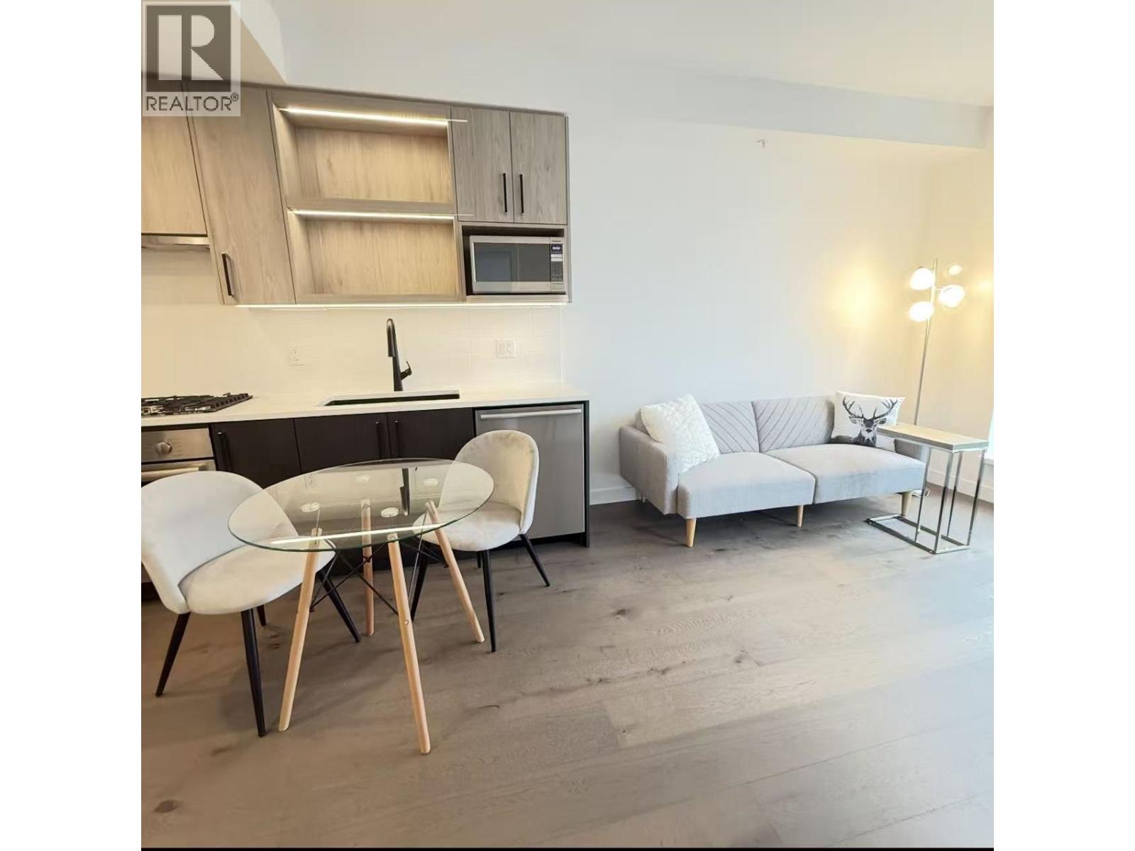 313 6859 Cambie Street, Vancouver, British Columbia  V6P 3H1 - Photo 3 - R3154950