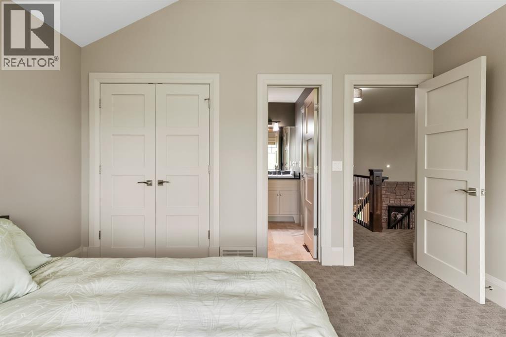 136 Posthill Drive SW, Calgary, Alberta  T3H 0J1 - Photo 31 - A2338334