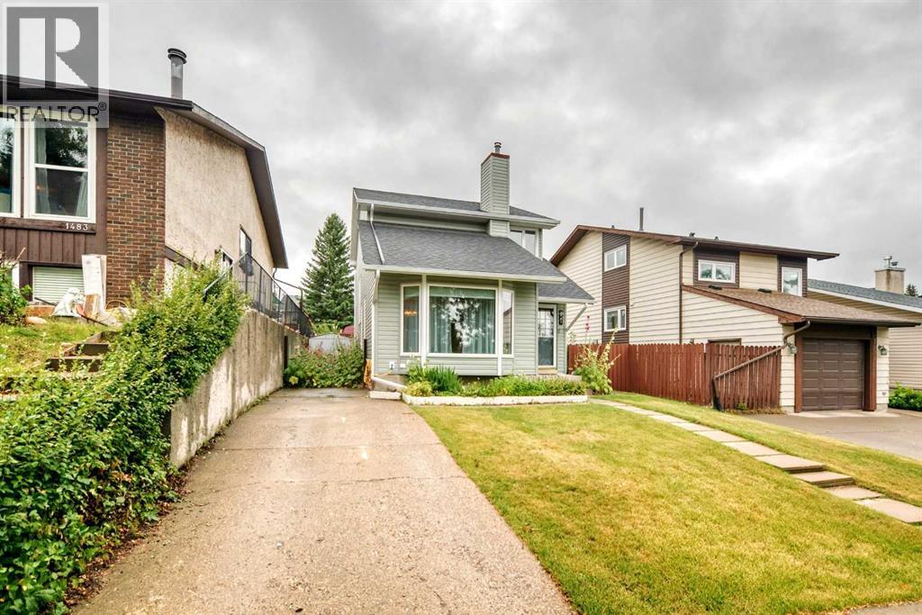 1487 Berkley Drive NW, Calgary, Alberta  T3K 1T7 - Photo 38 - A2337862
