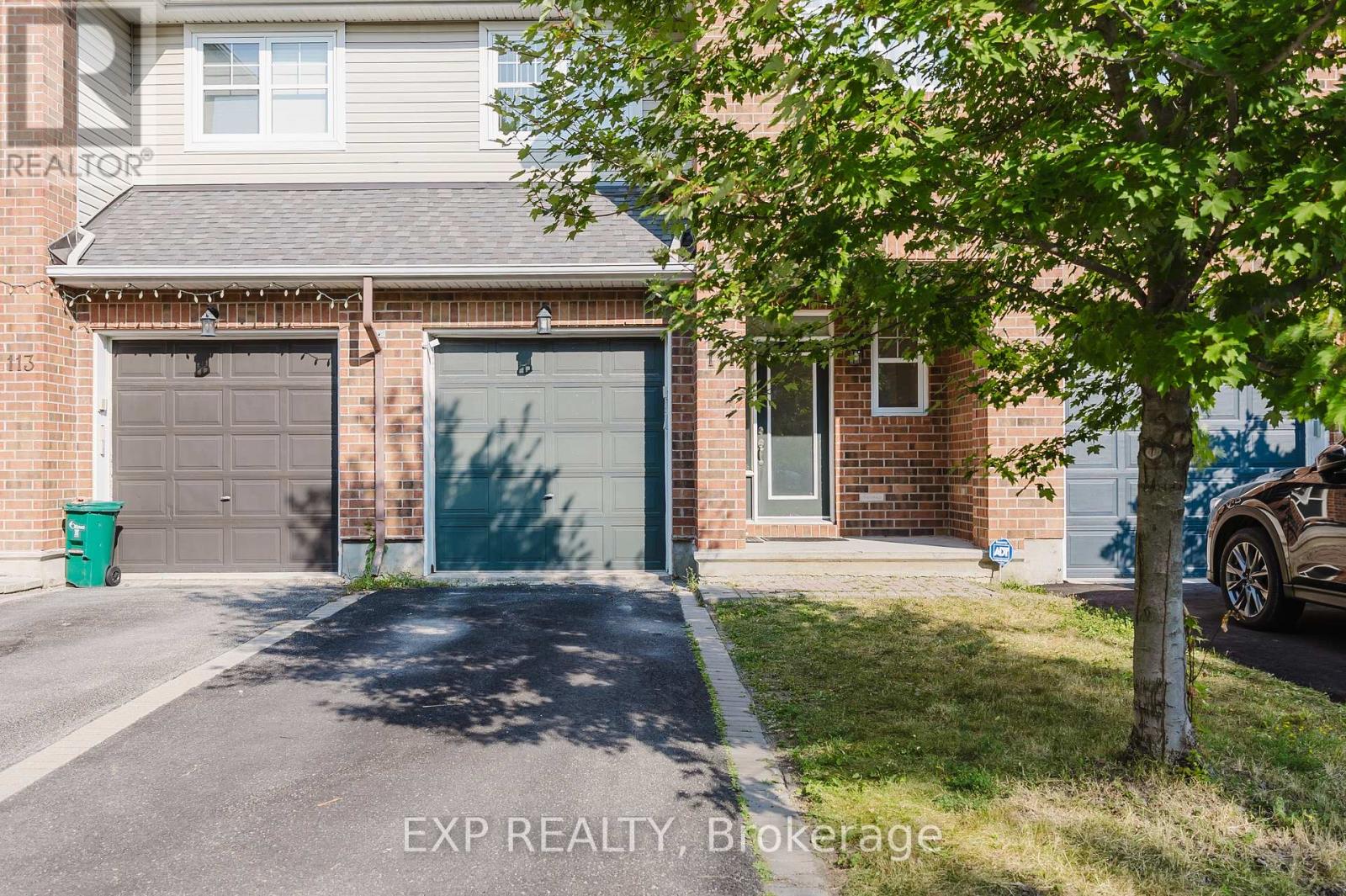 111 Whetstone Crescent, Ottawa, Ontario  K2G 7C3 - Photo 2 - X13698790