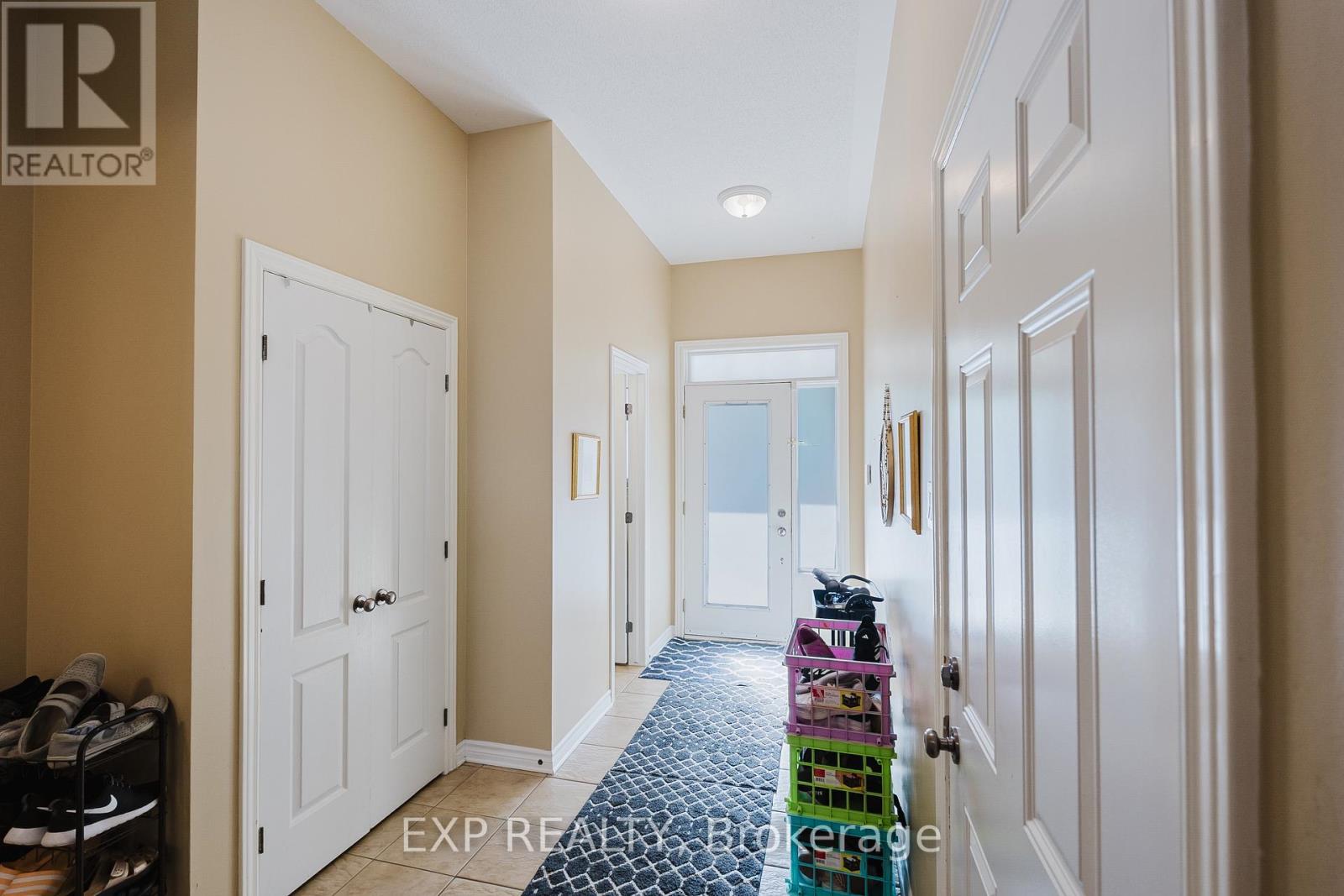 111 Whetstone Crescent, Ottawa, Ontario  K2G 7C3 - Photo 3 - X13698790