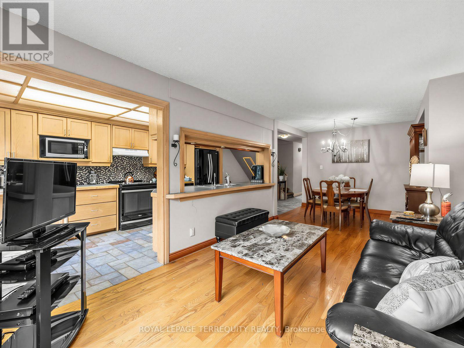 19 - 1330 Trowbridge Drive, Oshawa, Ontario  L1G 7L1 - Photo 10 - E13698820