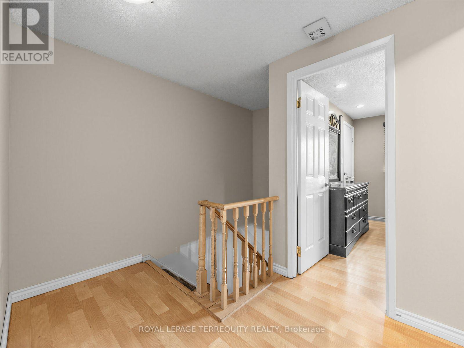 19 - 1330 Trowbridge Drive, Oshawa, Ontario  L1G 7L1 - Photo 22 - E13698820