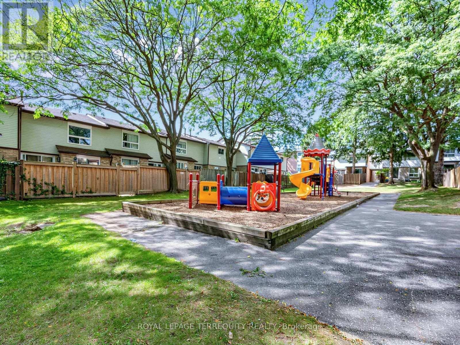 19 - 1330 Trowbridge Drive, Oshawa, Ontario  L1G 7L1 - Photo 33 - E13698820