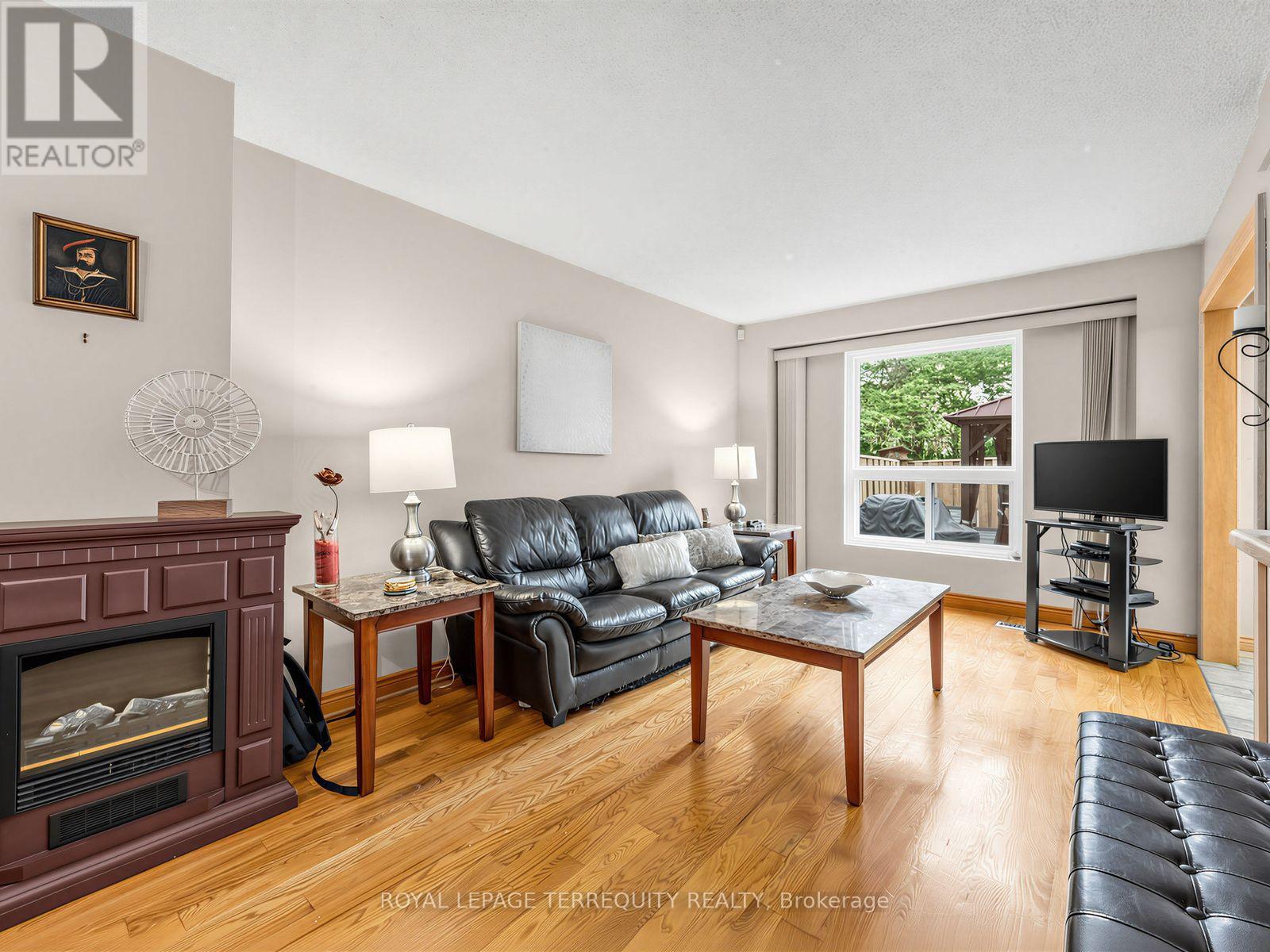 19 - 1330 Trowbridge Drive, Oshawa, Ontario  L1G 7L1 - Photo 9 - E13698820