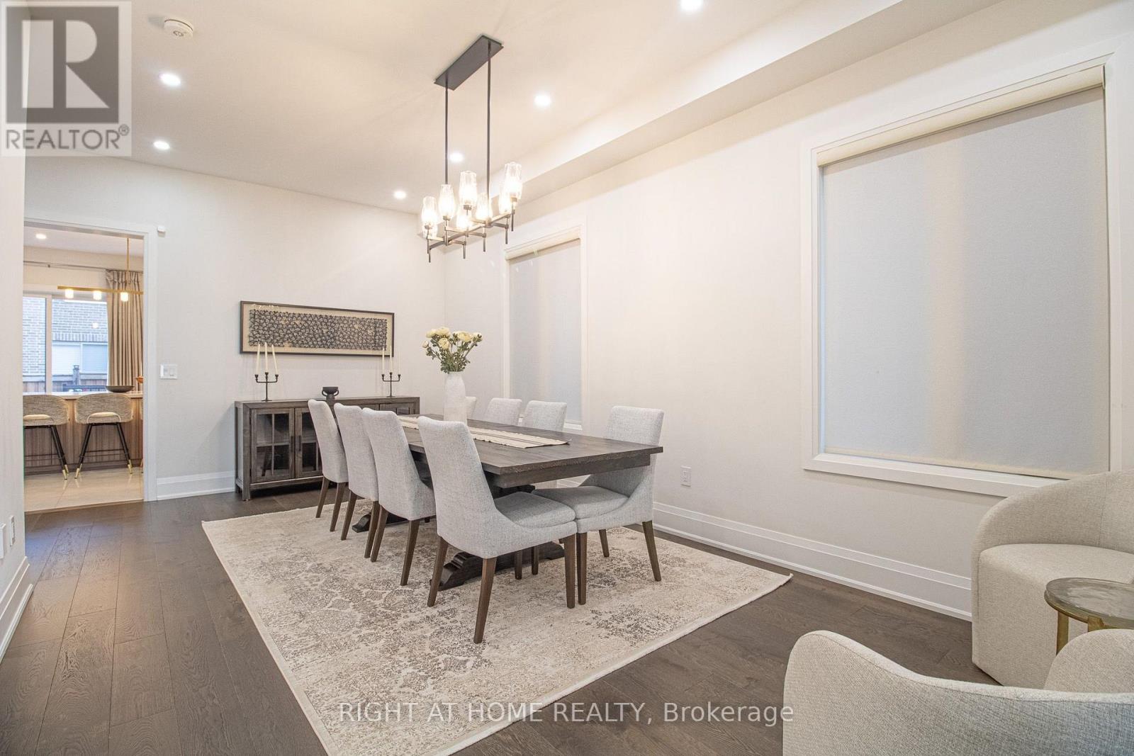 43 Longworth Avenue, Richmond Hill, Ontario  L4E 1J2 - Photo 2 - N13698784