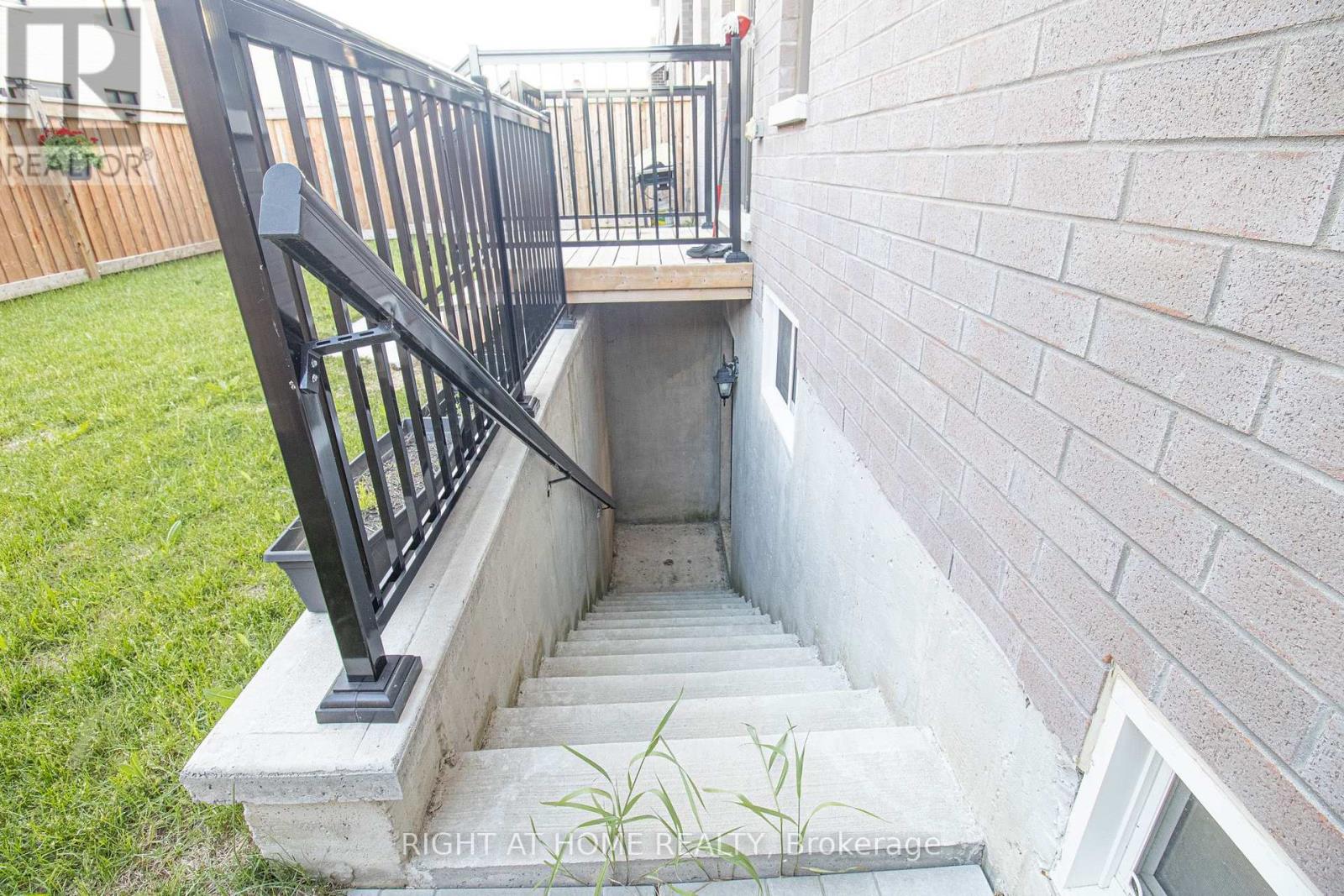 43 Longworth Avenue, Richmond Hill, Ontario  L4E 1J2 - Photo 24 - N13698784