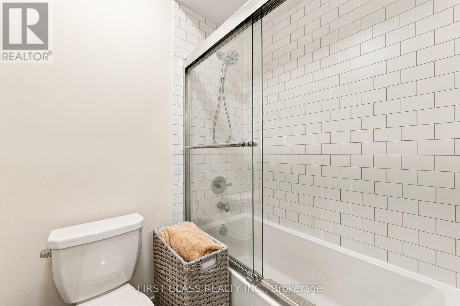 224 Matawin Lane, Richmond Hill, Ontario  L4B 0H8 - Photo 24 - N13698796