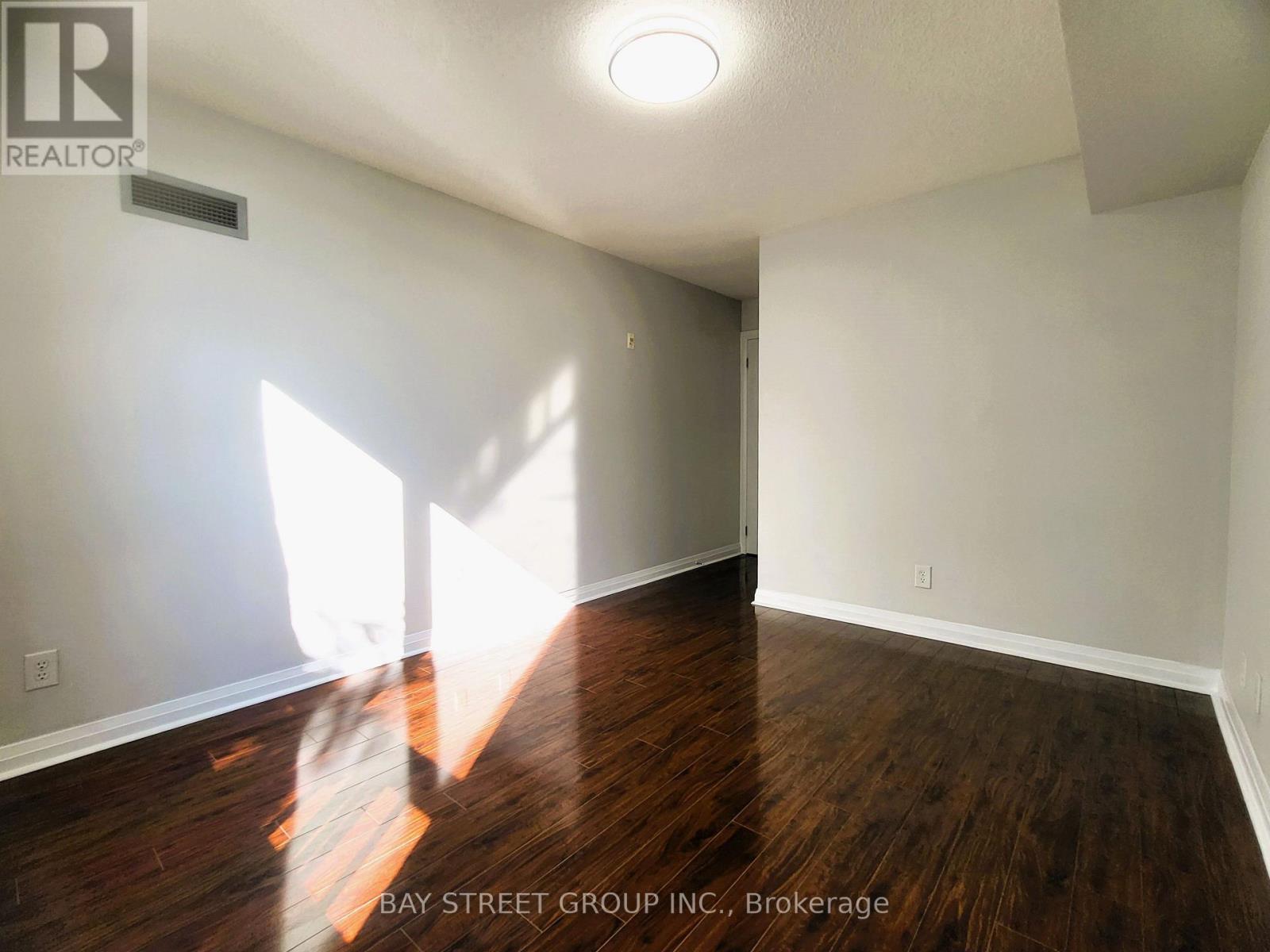 209 - 7363 Kennedy Road, Markham, Ontario  L3R 1G8 - Photo 26 - N13698802