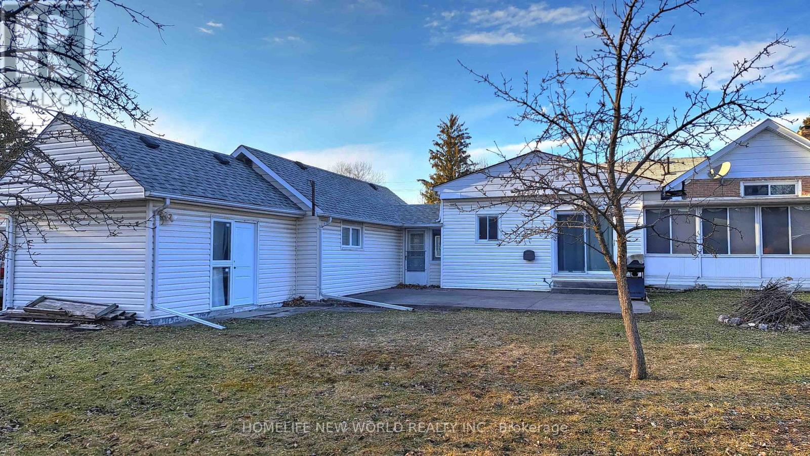 11 Riverglen Drive, Georgina, Ontario  L4P 2P9 - Photo 2 - N13698812