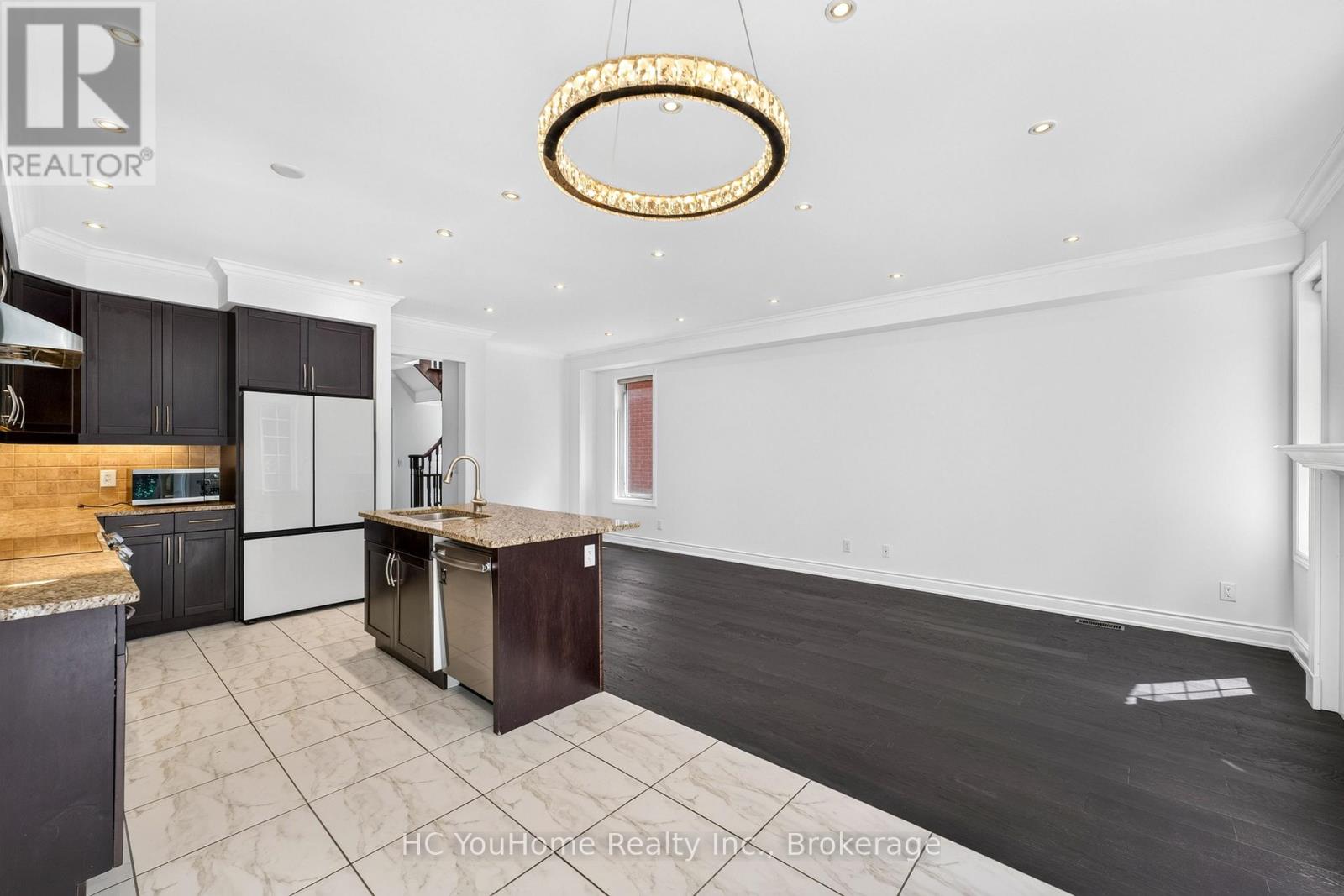 112 Lacewood Drive, Richmond Hill, Ontario  L4S 0E6 - Photo 13 - N13698814