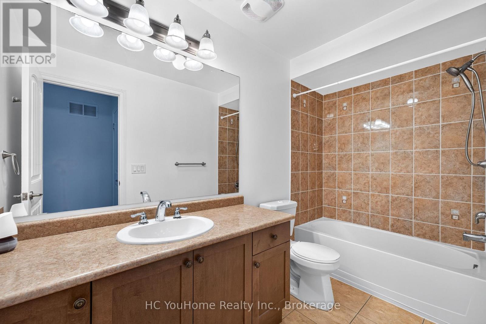 112 Lacewood Drive, Richmond Hill, Ontario  L4S 0E6 - Photo 24 - N13698814
