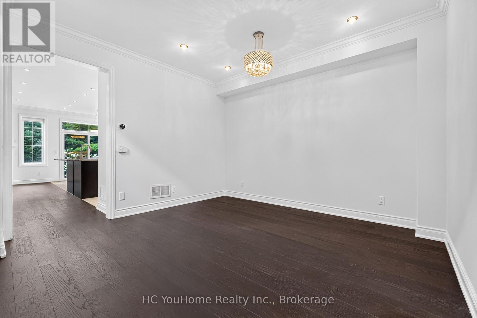 112 Lacewood Drive, Richmond Hill, Ontario  L4S 0E6 - Photo 6 - N13698814