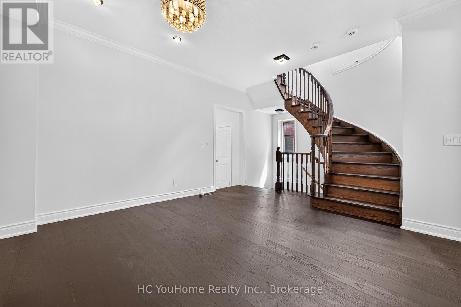 112 Lacewood Drive, Richmond Hill, Ontario  L4S 0E6 - Photo 8 - N13698814