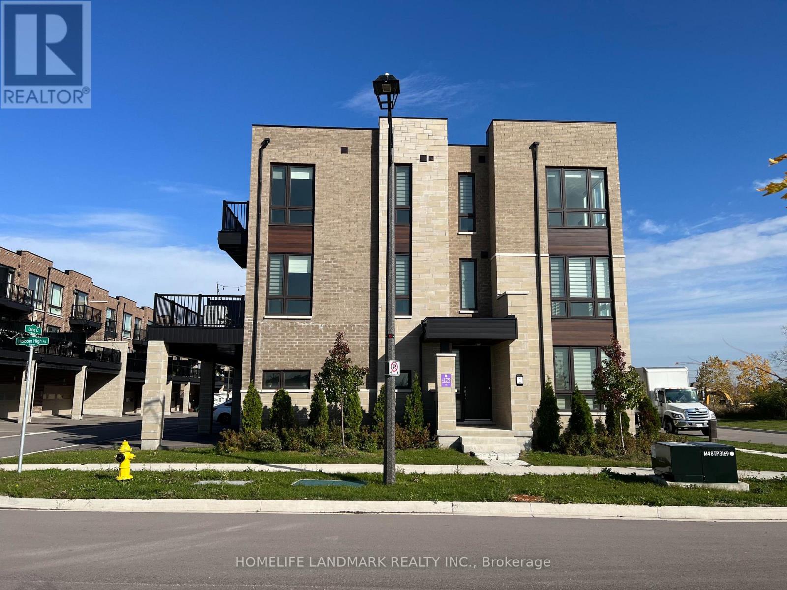 2 CONCETTA CONTE AVENUE, Markham, Ontario