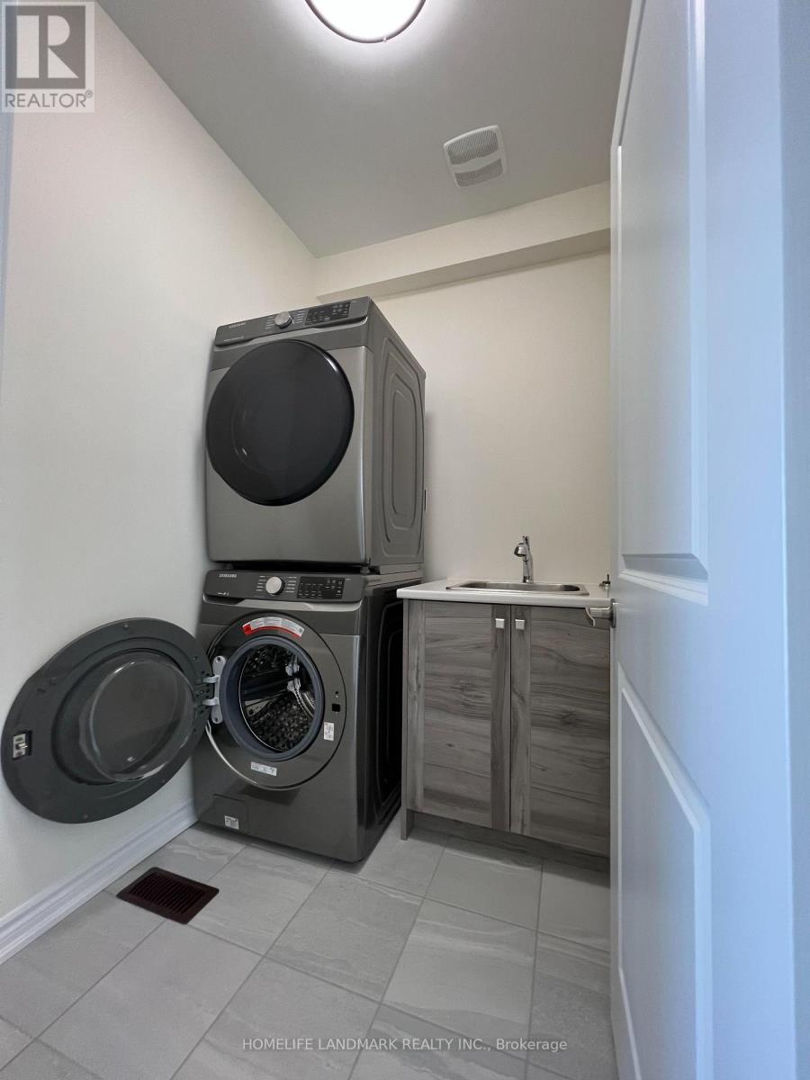 2 Concetta Conte Avenue, Markham, Ontario  L6C 0Z5 - Photo 18 - N13698818