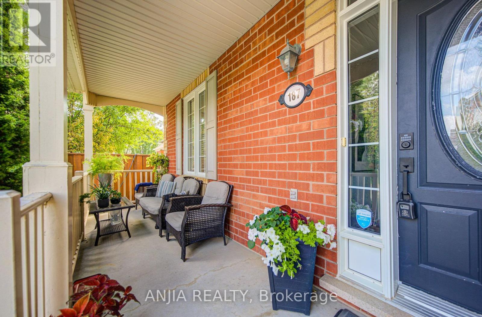 187 Morning Dove Drive, Markham, Ontario  L6B 1L9 - Photo 2 - N13698822