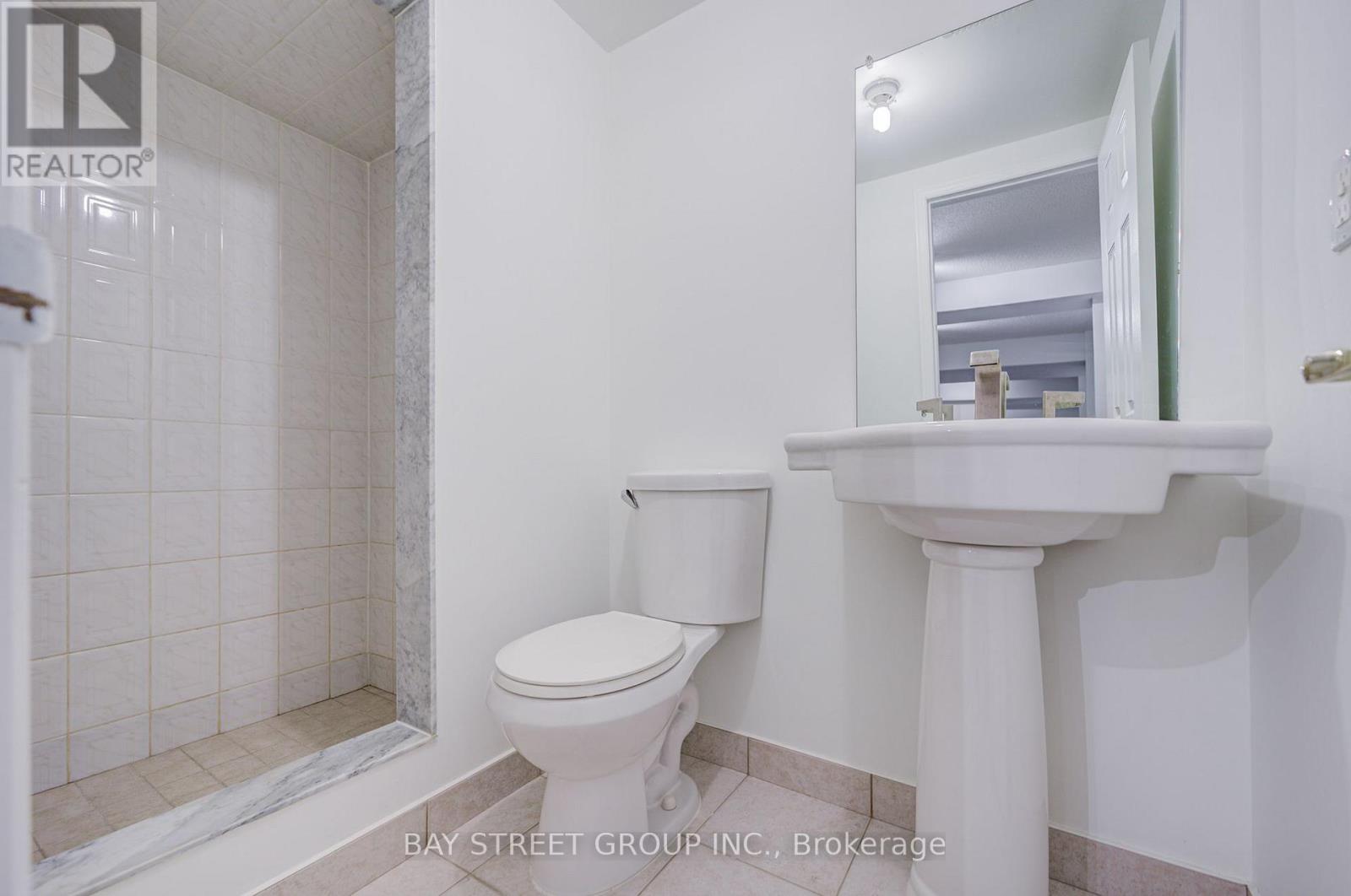 5 Luxton Avenue, Aurora, Ontario  L4G 7J5 - Photo 49 - N13698830