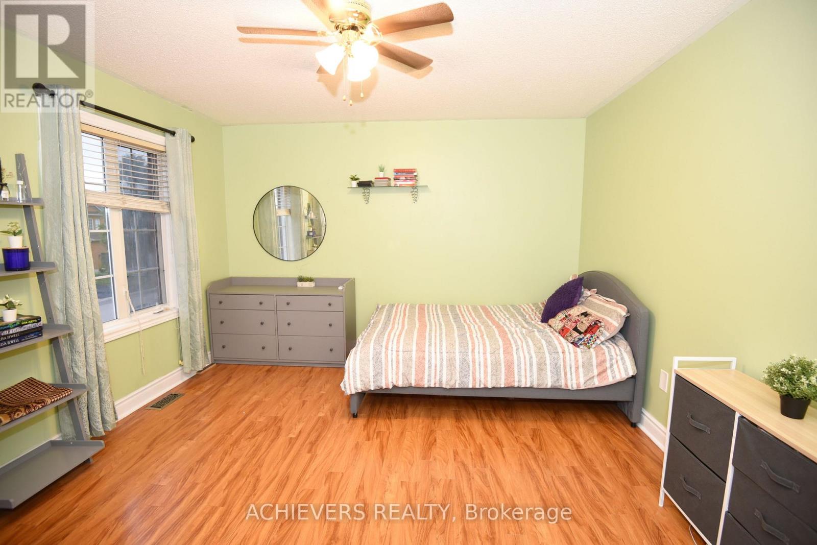 521 Navigator Drive, Mississauga, Ontario  L5W 1P5 - Photo 29 - W13698792