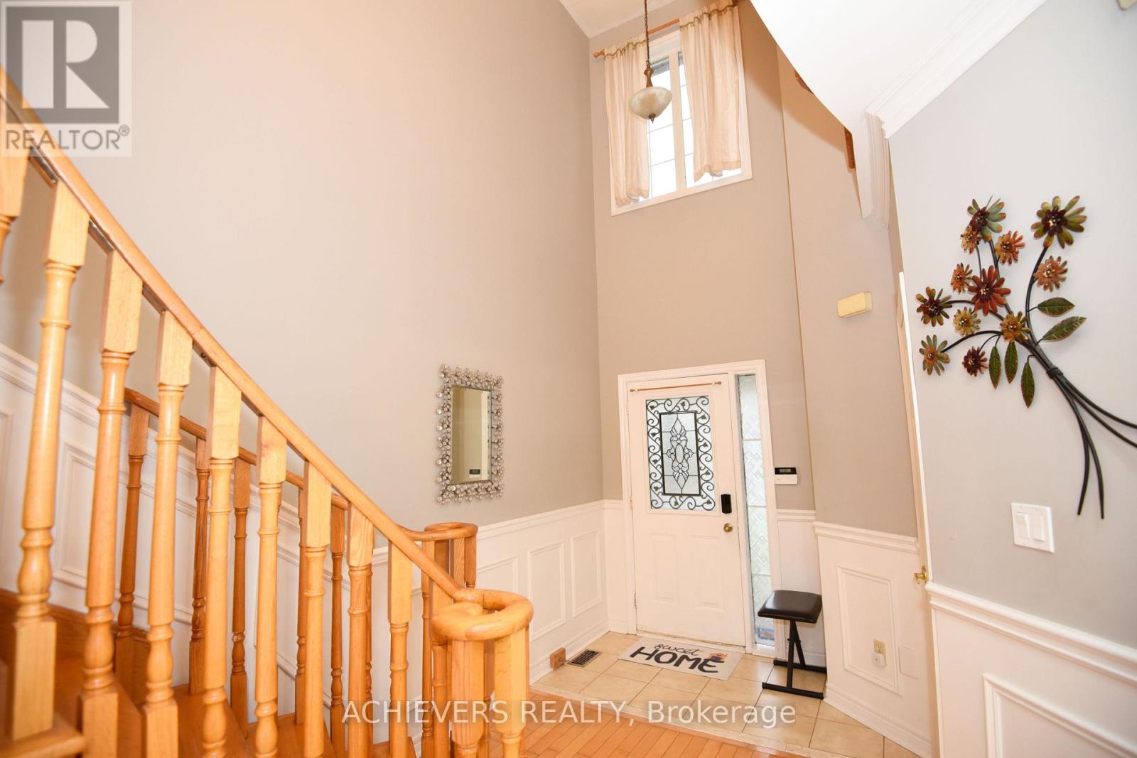521 Navigator Drive, Mississauga, Ontario  L5W 1P5 - Photo 5 - W13698792