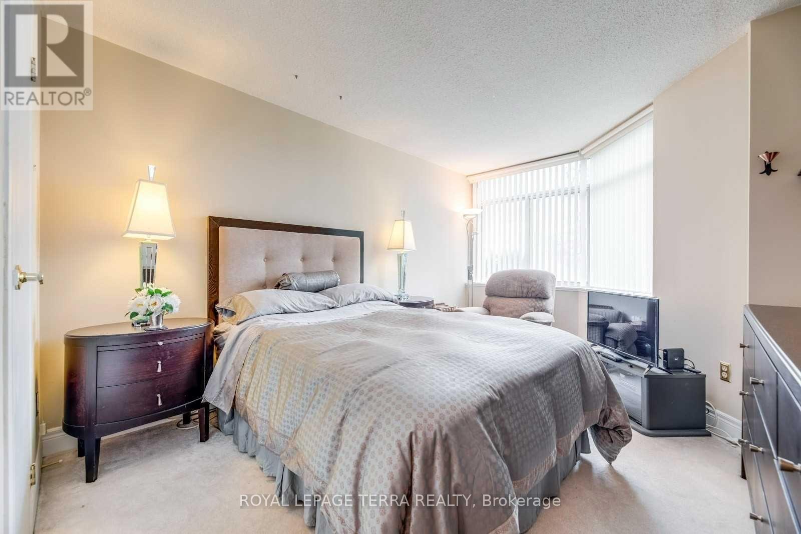 201 - 300 Webb Drive, Mississauga, Ontario  L5B 3W3 - Photo 16 - W13698806