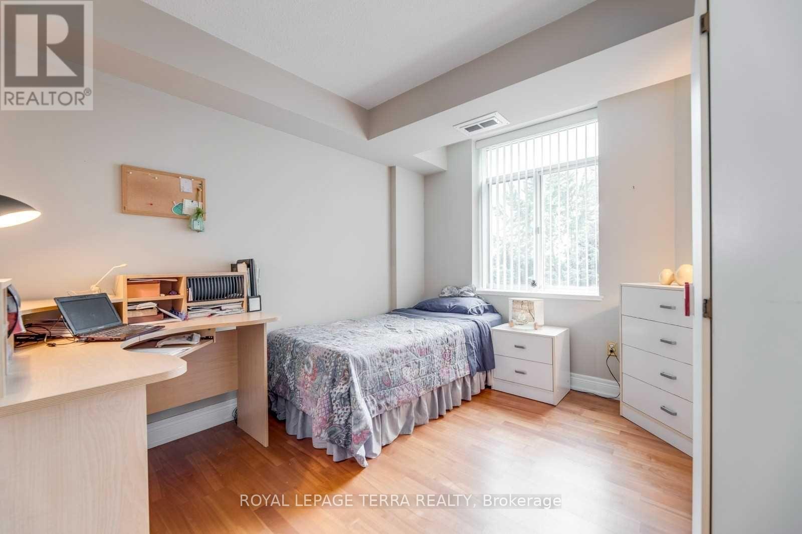 201 - 300 Webb Drive, Mississauga, Ontario  L5B 3W3 - Photo 17 - W13698806