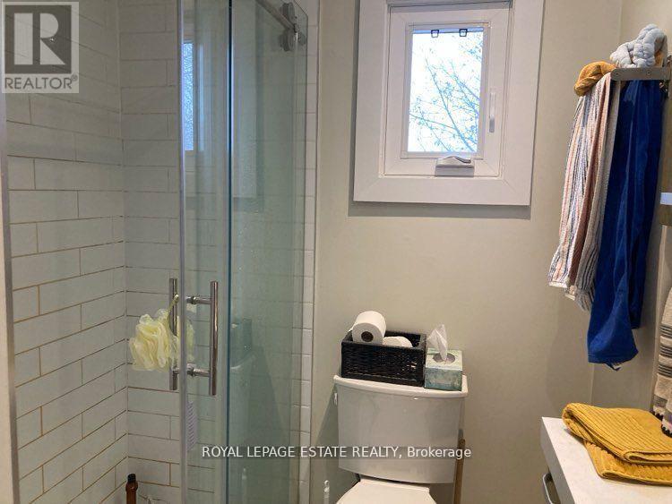 128 Mavety Street, Toronto, Ontario  M6P 2L9 - Photo 14 - W13698832