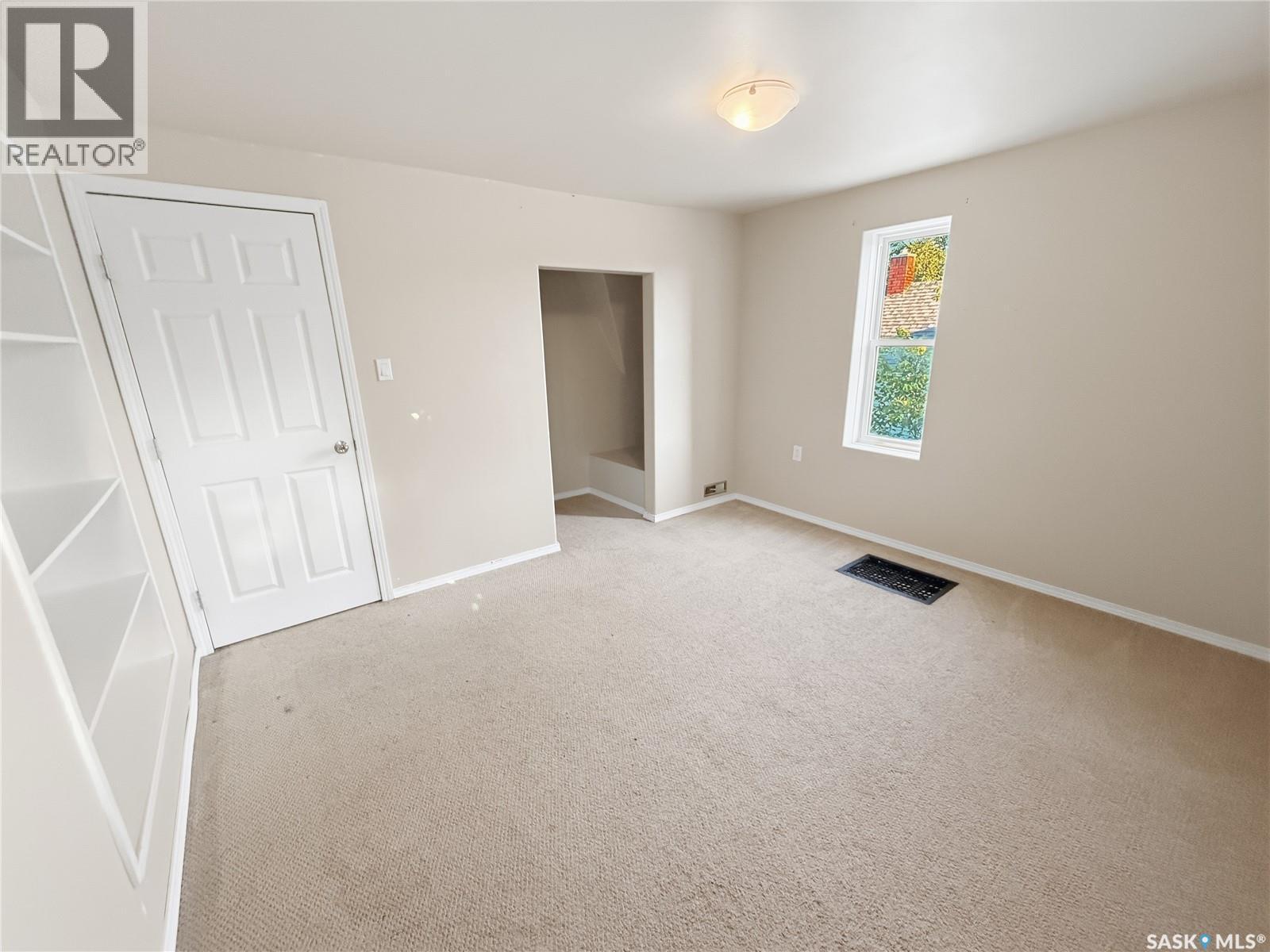 357 3rd Avenue Ne, Swift Current, Saskatchewan  S9H 2G8 - Photo 29 - SK046011