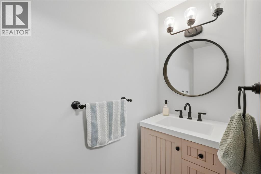 58 Martin Crossing Court NE, Calgary, Alberta  T3J 3P3 - Photo 8 - A2328205