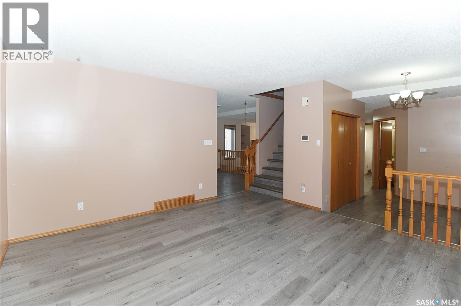 5503 Ballantine Court, Regina, Saskatchewan  S4X 4K4 - Photo 9 - SK042543