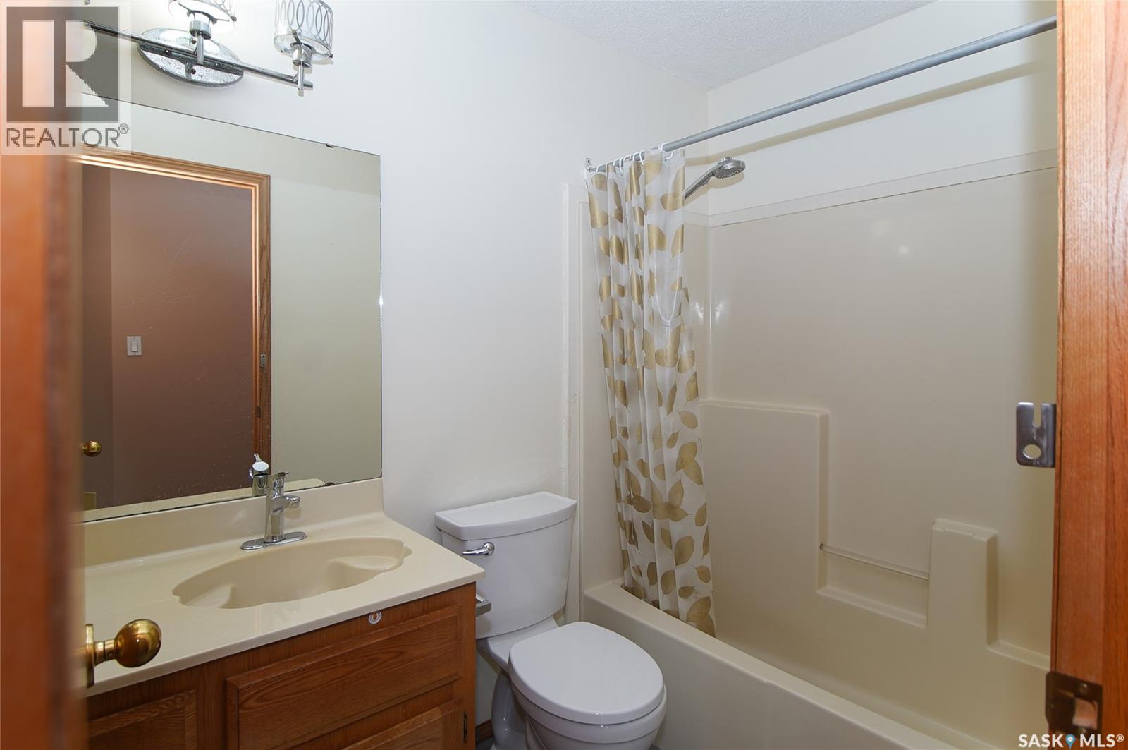 5503 Ballantine Court, Regina, Saskatchewan  S4X 4K4 - Photo 37 - SK042543