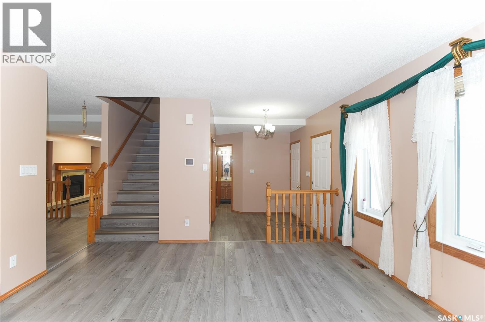 5503 Ballantine Court, Regina, Saskatchewan  S4X 4K4 - Photo 10 - SK042543