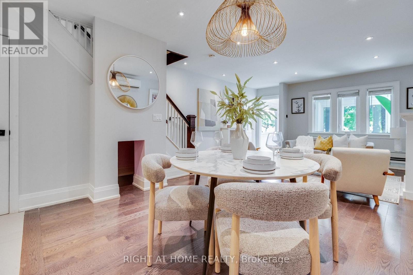 386 Winona Drive, Toronto, Ontario  M6C 3T5 - Photo 9 - C13698878